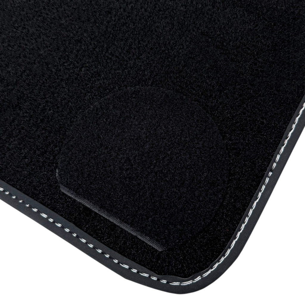 Black Car Floor Mats for BMW iX (2022-2024) | Custom Trim Colors
